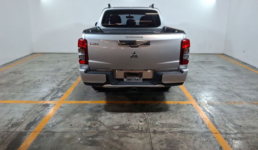 Mitsubishi L200 2.4 GLX GASOLINA Pickup 2023