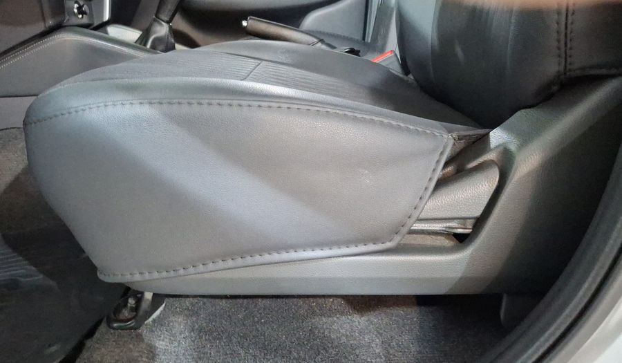 Mitsubishi L200 2.4 GLX GASOLINA Pickup 2023