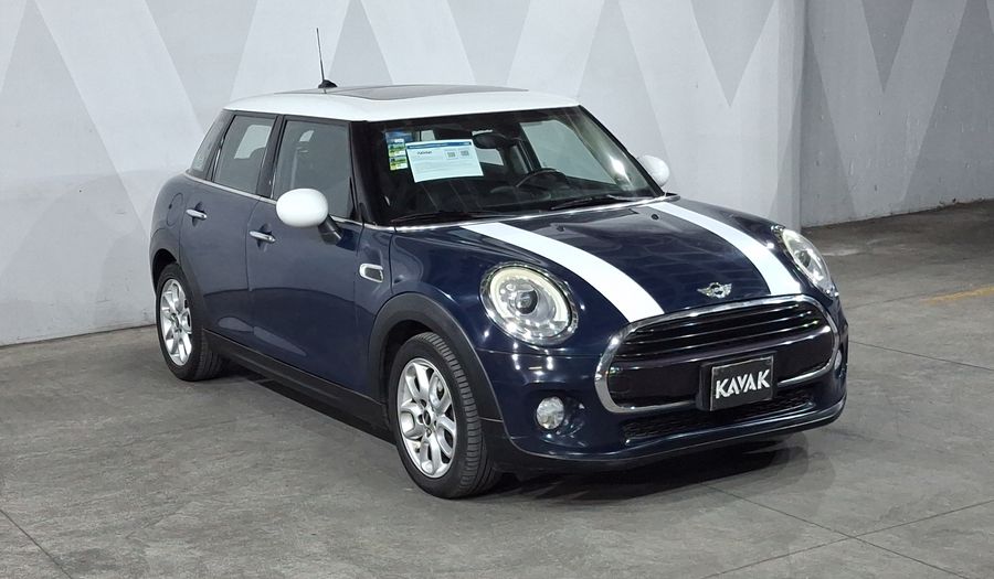 Mini Cooper 1.5 COOPER CHILI AUTO Hatchback 2018