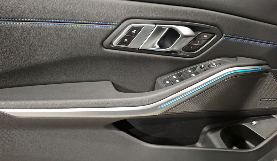 Bmw Serie 3 2.0 330E PHEV AUTO Sedan 2024