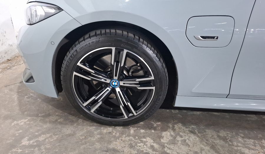 Bmw Serie 3 2.0 330E PHEV AUTO Sedan 2024
