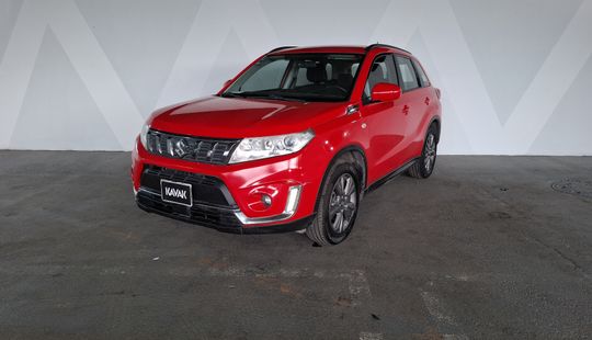 Suzuki • Vitara