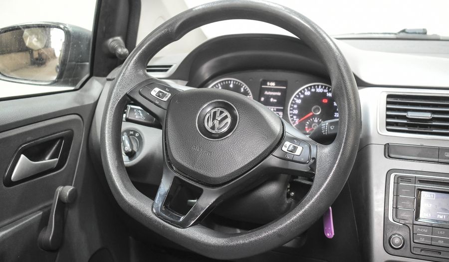 Volkswagen Fox 1.6 COMFORTLINE Hatchback 2017