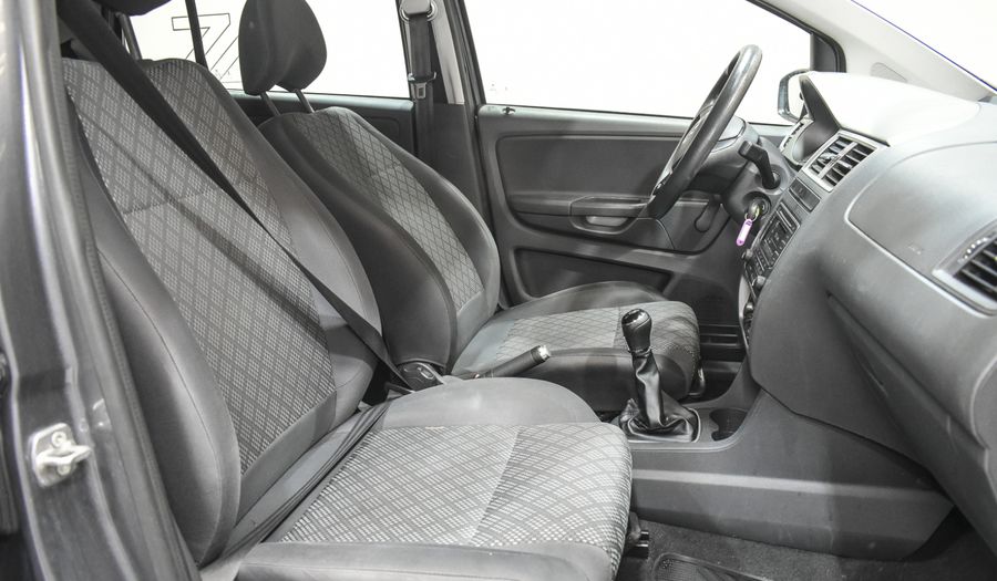 Volkswagen Fox 1.6 COMFORTLINE Hatchback 2017