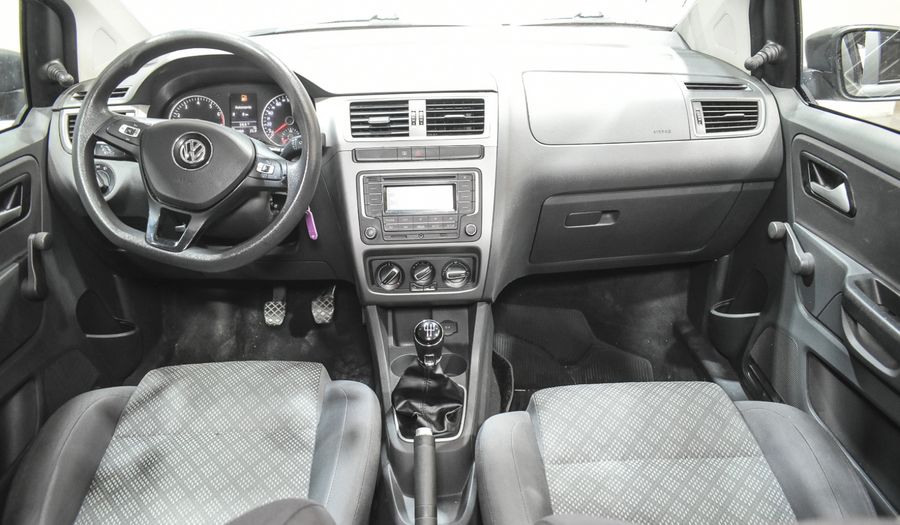 Volkswagen Fox 1.6 COMFORTLINE Hatchback 2017