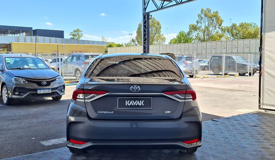 Toyota Corolla 2.0 XLI CVT Sedan 2025