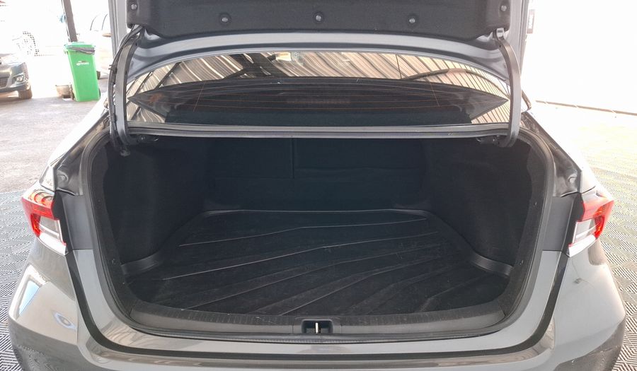 Toyota Corolla 2.0 XLI CVT Sedan 2025