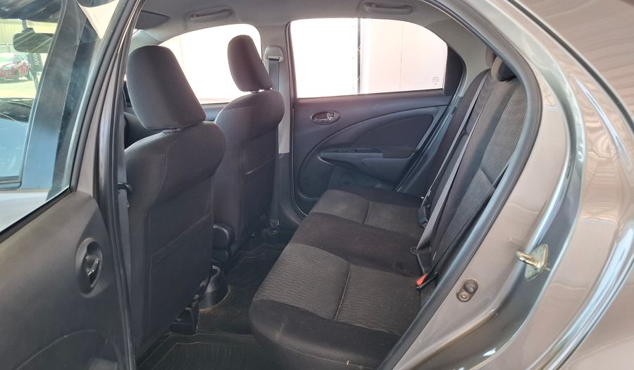 Toyota Etios 1.5 XLS Sedan 2017