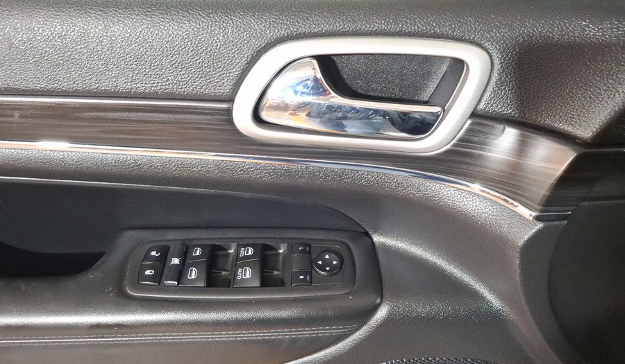 Jeep Grand Cherokee 3.6 LIMITED LUJO V6 AUTO Suv 2022
