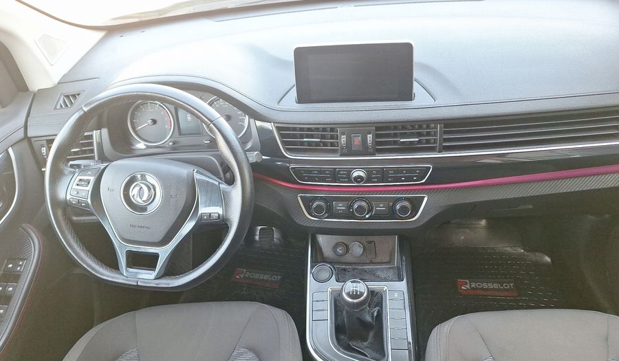 Dfsk Sx6 2.0 7STR Suv 2021