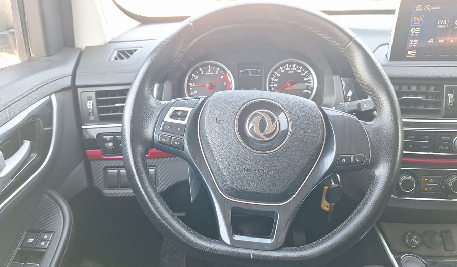 Dfsk Sx6 2.0 7STR Suv 2021