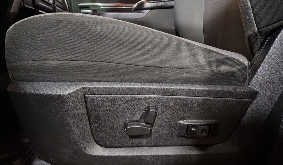 Ram 1500 5.7 HEMI SPORT CREW CAB 4X4 V8 6AT Pickup 2021