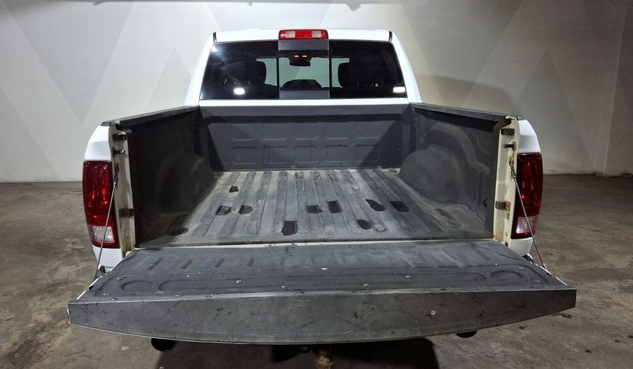 Ram 1500 5.7 HEMI SPORT CREW CAB 4X4 V8 6AT Pickup 2021