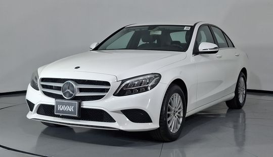 Mercedes Benz • Clase C