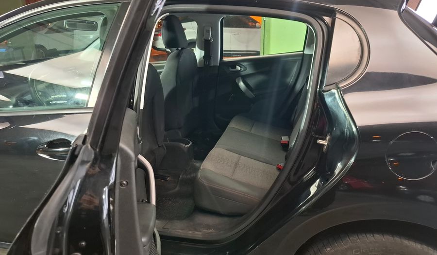 Peugeot 208 1.6 ACTIVE Hatchback 2018