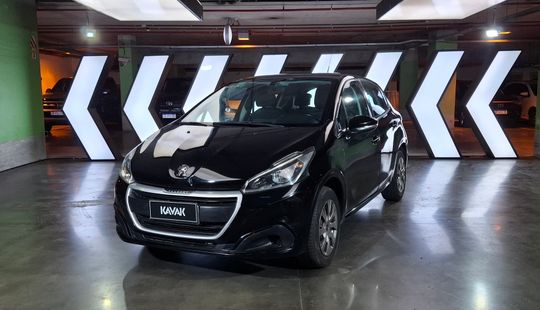 Peugeot • 208