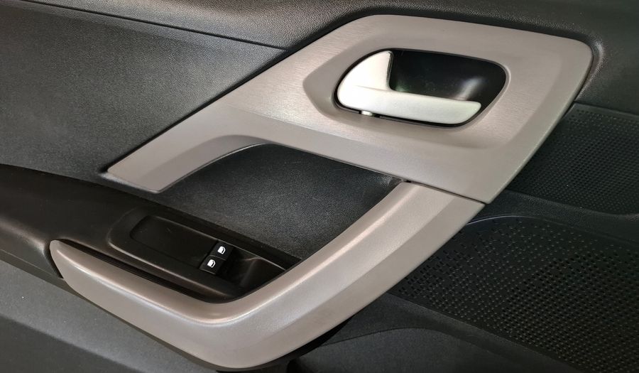 Peugeot 208 1.6 ACTIVE Hatchback 2018