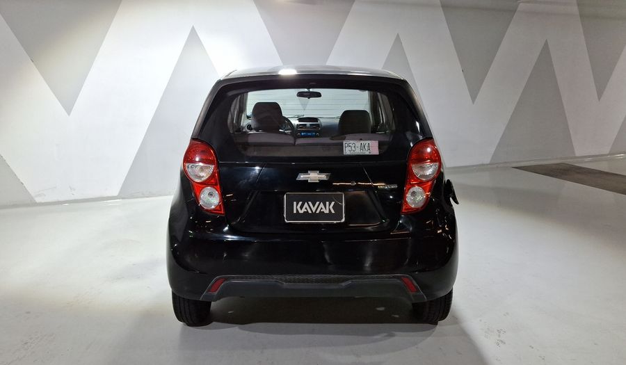 Chevrolet Spark 1.4 LT B MT Hatchback 2016