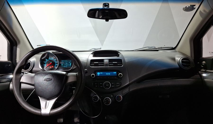 Chevrolet Spark 1.4 LT B MT Hatchback 2016