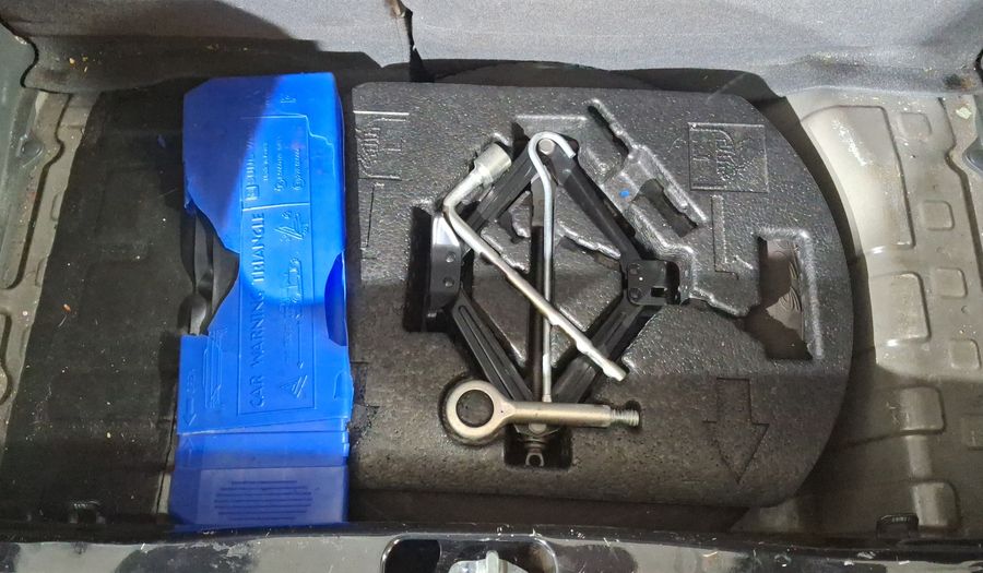 Chevrolet Spark 1.4 LT B MT Hatchback 2016