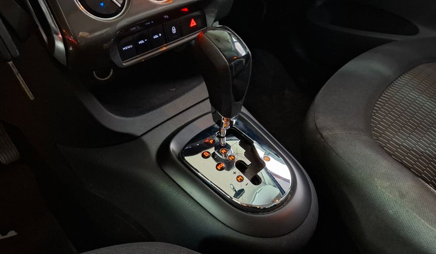 Citroen C3 1.6 FEEL AT Hatchback 2018