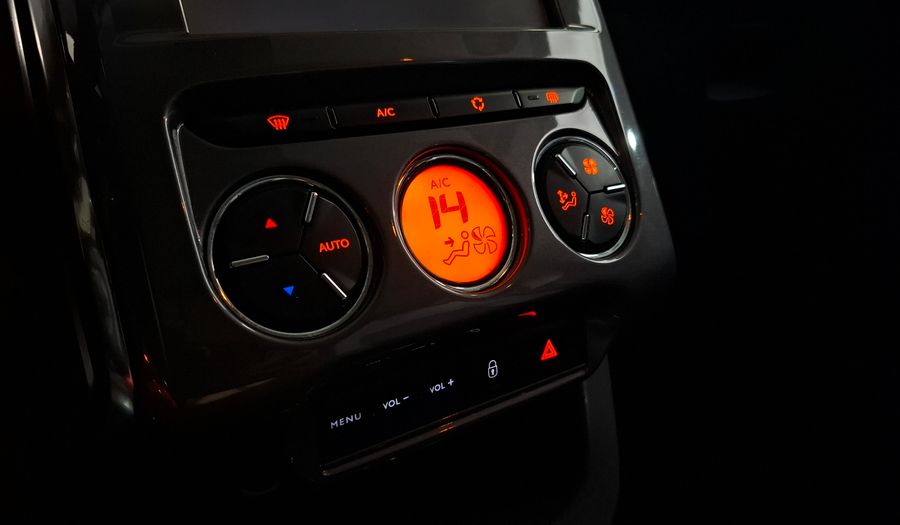 Citroen C3 1.6 FEEL AT Hatchback 2018