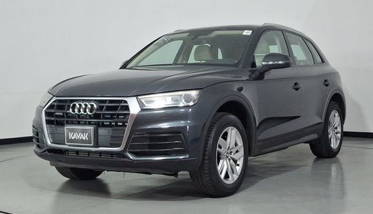 Audi • Q5