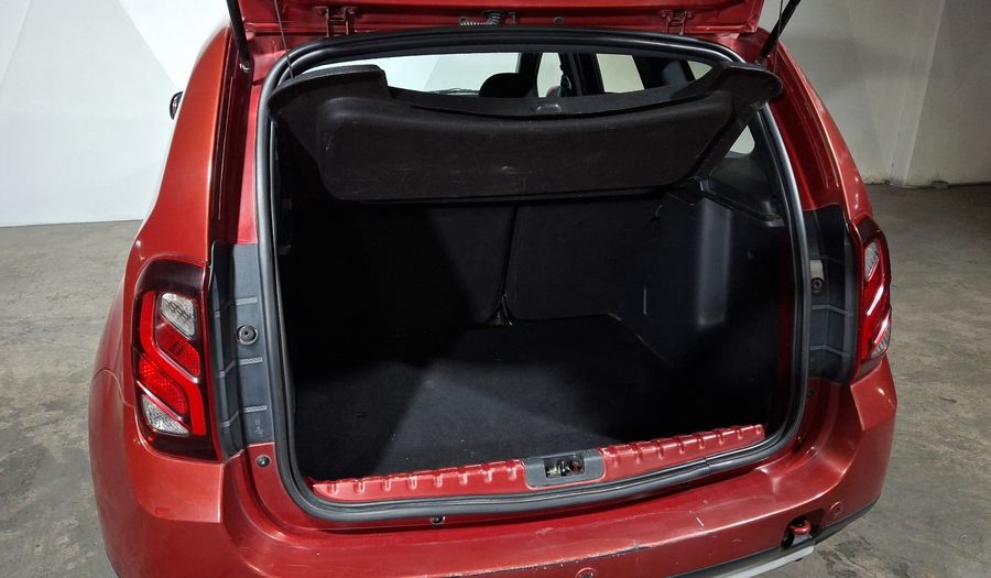 Renault Duster 2.0 DYNAMIQUE MEDIA NAV MT Suv 2017