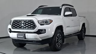 Toyota • Tacoma