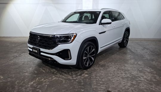 Volkswagen • Cross Sport