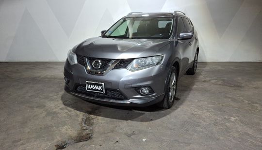 Nissan • X-Trail