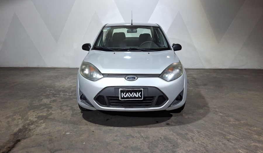 Ford Fiesta 1.6 SEDAN FIRST Sedan 2011