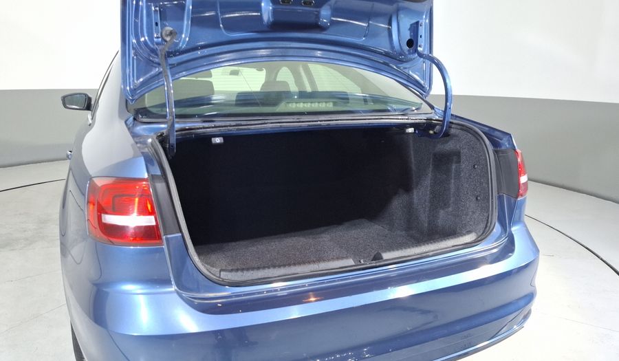 Volkswagen Jetta 2.5 COMFORTLINE TIPTRONIC Sedan 2015