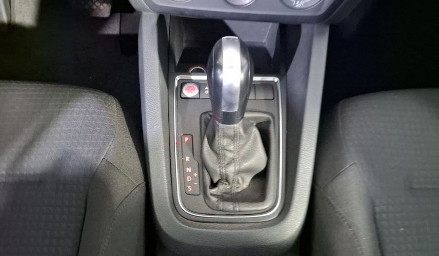 Volkswagen Jetta 2.5 COMFORTLINE TIPTRONIC Sedan 2015