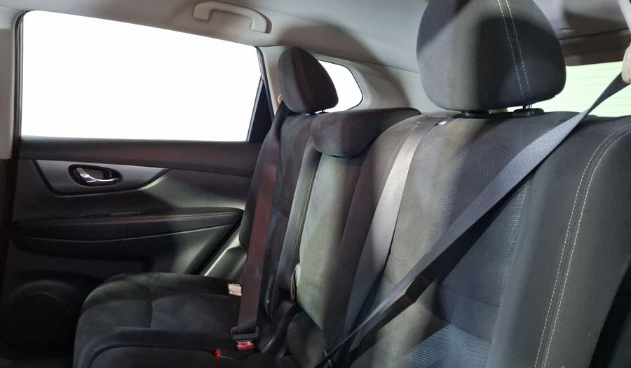Nissan X-trail 2.5 SENSE 2 ROW CVT Suv 2015