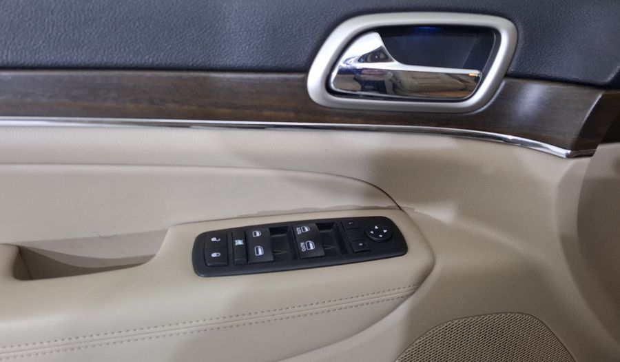 Jeep Grand Cherokee 3.6 LIMITED LUJO V6 4X2 Suv 2017