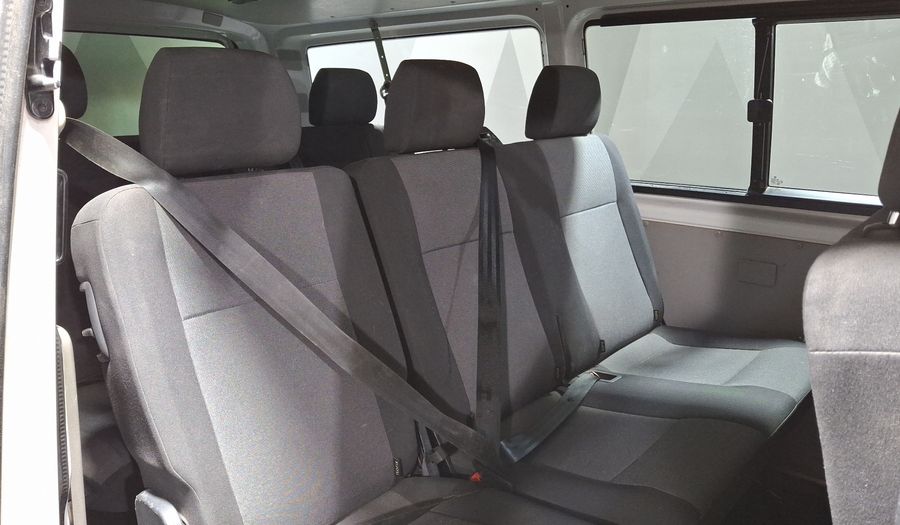 Volkswagen Transporter 2.0 PASAJEROS Van 2019