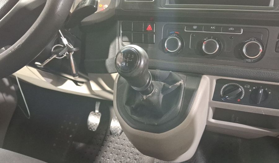 Volkswagen Transporter 2.0 PASAJEROS Van 2019