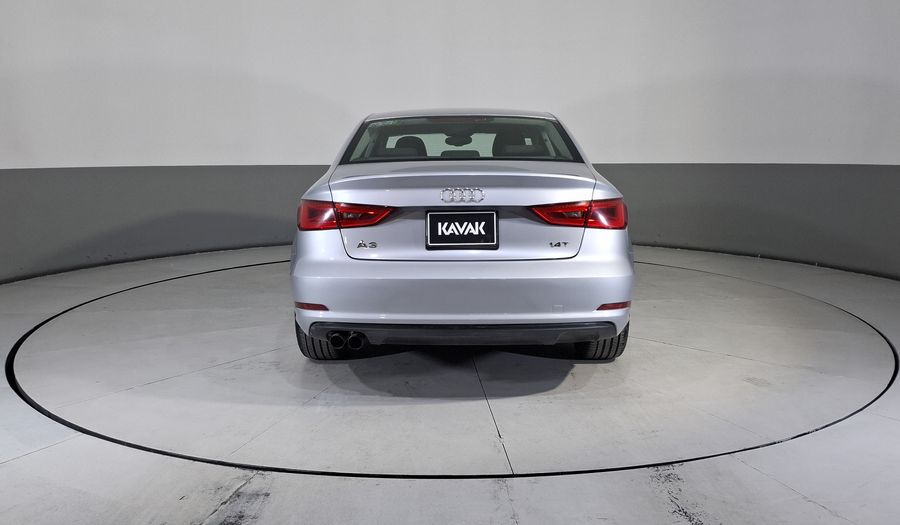 Audi A3 1.4 TFSI AMBIENTE S TRONIC Sedan 2015