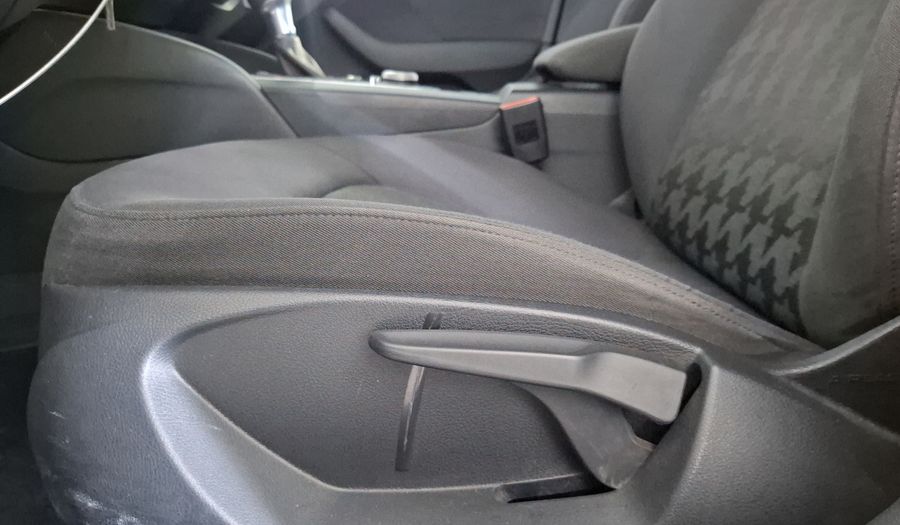 Audi A3 1.4 TFSI AMBIENTE S TRONIC Sedan 2015