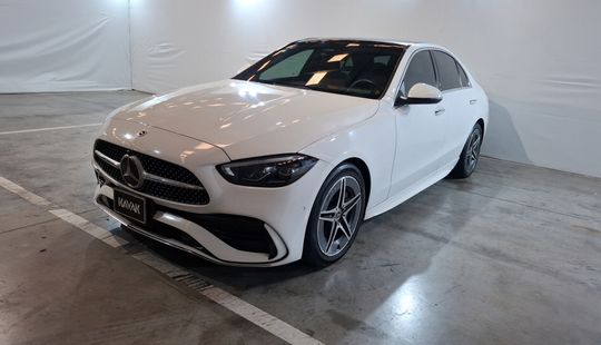Mercedes Benz • Clase C