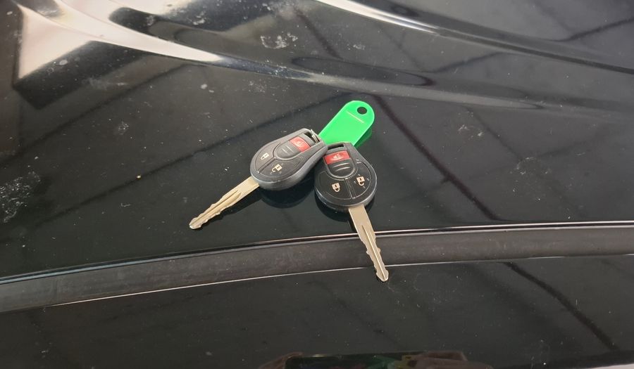 Nissan March 1.6 SENSE Hatchback 2019