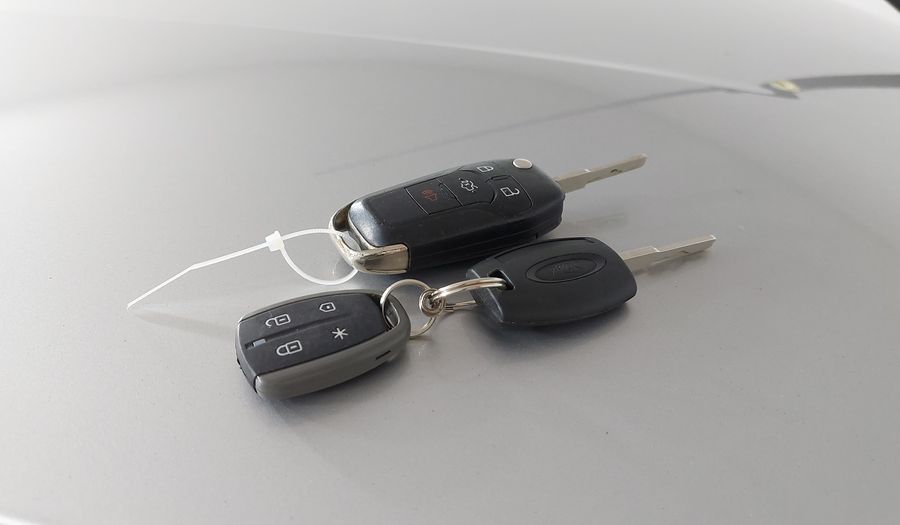 Ford Ka 1.0 FLEX SEL Hatchback 2016