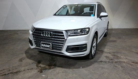 Audi • Q7