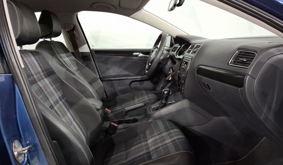 Volkswagen Jetta 2.0 STYLE TIP Sedan 2017