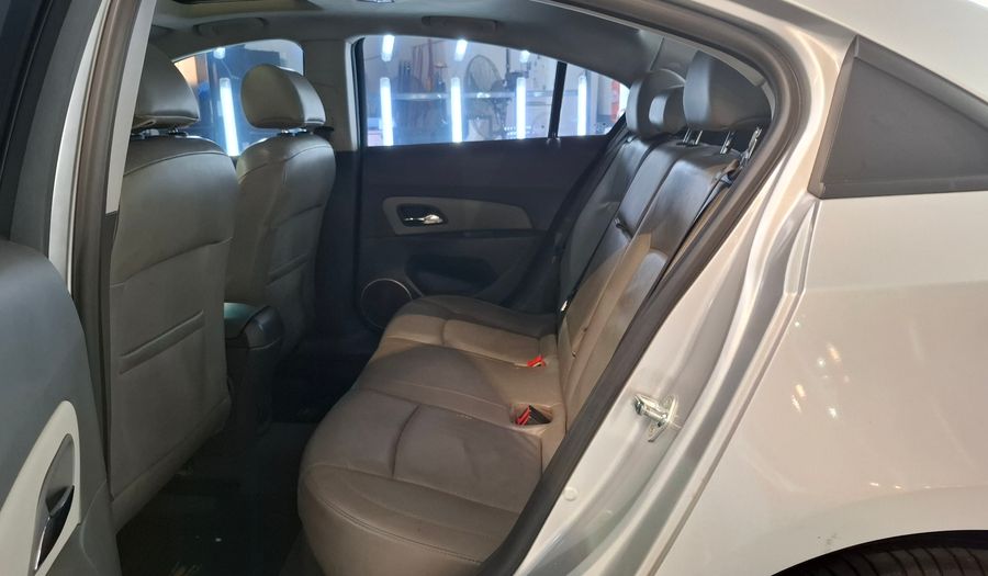 Chevrolet Cruze 1.8 LTZ Sedan 2010