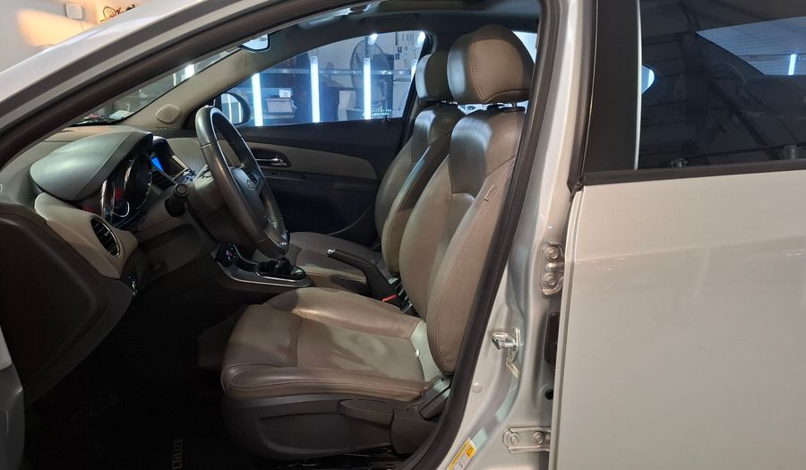 Chevrolet Cruze 1.8 LTZ Sedan 2010