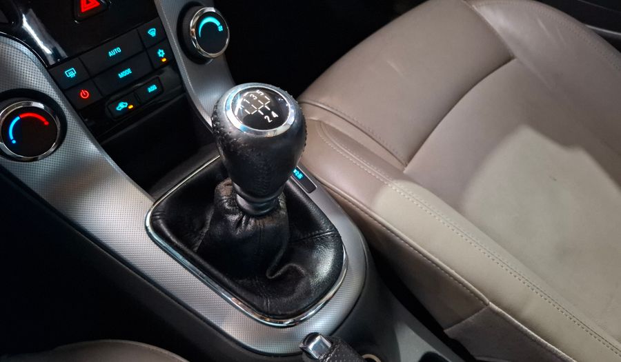 Chevrolet Cruze 1.8 LTZ Sedan 2010