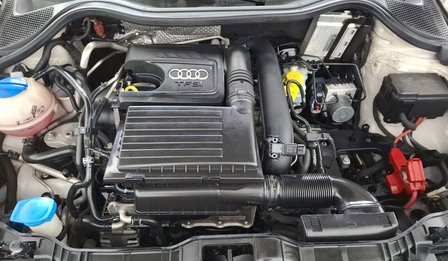 Audi A1 1.4 TFSI COOL S TRONIC Hatchback 2016