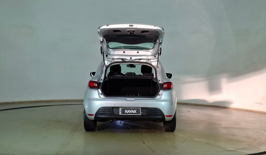 Renault Clio 1.2 EXPRESSION Hatchback 2017